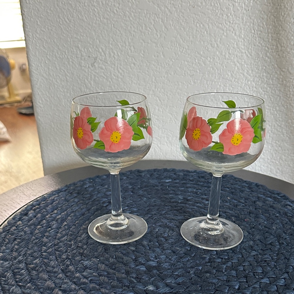 Vintage Desert Rose Wine Glasses